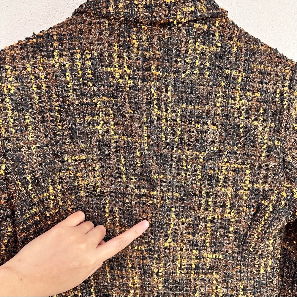 Amanda & Chelsea Tweed Jacket - Picture 5 of 6